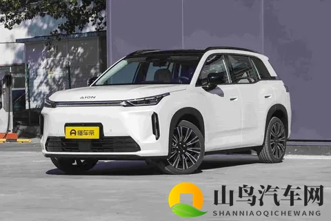 充电口位置不同，AION i60暴露技术路线分歧，用户选车更纠结了-3