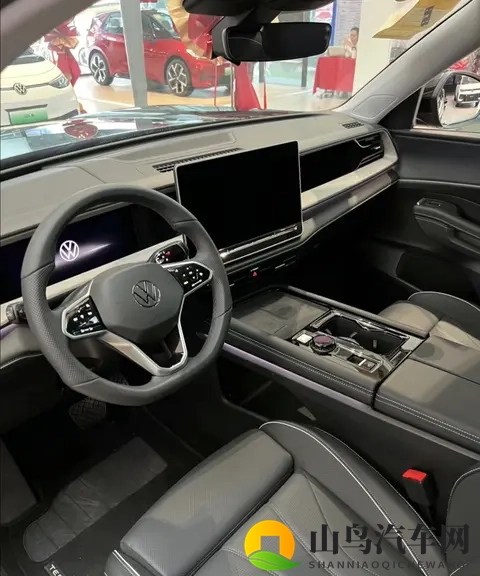 大众途昂Pro2026款上市,限时优惠4万,高阶智驾成最大亮点-1