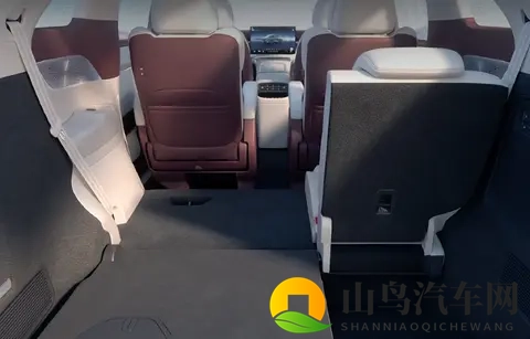 小鹏X9增程版11月6日发布,全球首发三排电动三折叠,超长续航-3