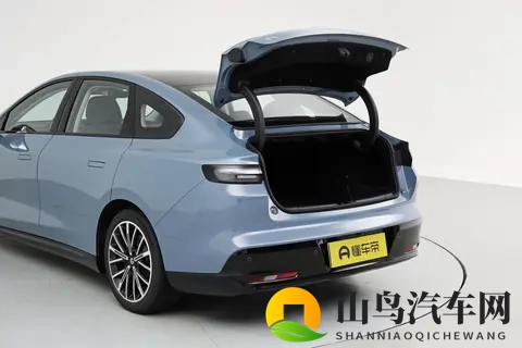 898万起售，续航650km，标配L2级辅助驾驶，试驾零跑B01-3