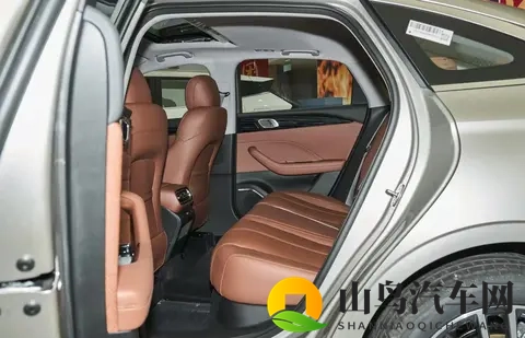 性福宝av：未来科技汽车，全新驾驶体验来袭-2