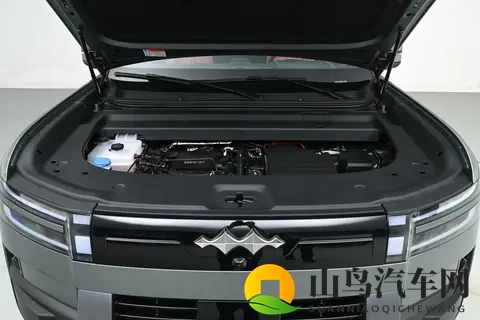 家用SUV选得真不容易！还好买了方程豹钛7，科技大空间SUV-3