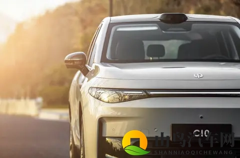 别被网上的舆论骗了，你的工资适合买什么车-3