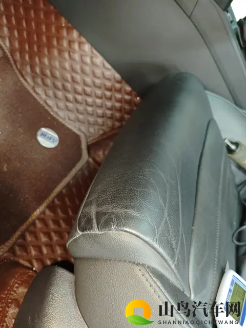 10万多拿下大众迈腾,28万公里一手车况值不值?-1