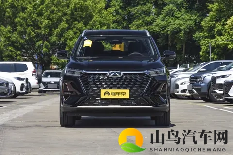 捷途X70L对比瑞虎8 PRO，核心技术同源，家用选择哪台更合适？-1