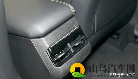 吉利新推缤越L Battle版,15T动力加持!-1