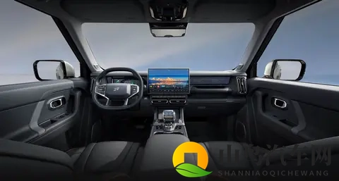 最低898万元起！三款热门新车同日上市 谁会成为爆款？-3