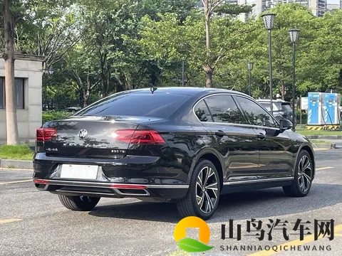 22年迈腾330TSI，38万公里，家用代步好选择？-3