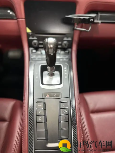 二手保时捷718:30多万圆跑车梦,体验速度与激情-3