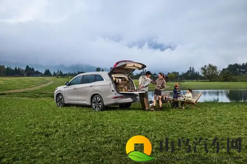 15万内全时四驱来了！11月1日第三代蓝电E5 PLUS开启预售-2