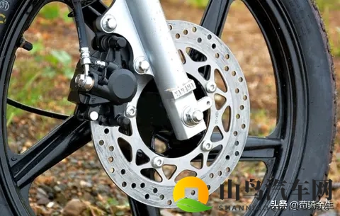 雅马哈YBR150Z 19L油耗+700续航,皮实耐造才是核心?-3