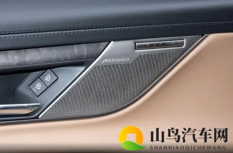 捷豹XFL导购推荐，气场比肩奔驰E级，价格却向宝马3系看齐？-1