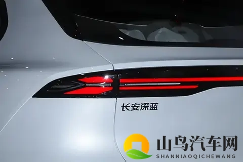 均衡型选手登场！用实力定义家庭SUV，这款车如何？-3