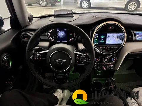 178万，圆你个性座驾梦——准新MINI COOPER S艺术家-3