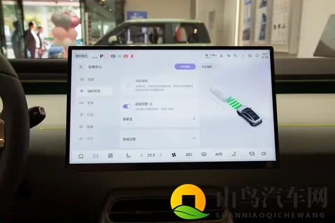 1399万起售！这款20万级纯电轿跑，凭什么这么香？-1