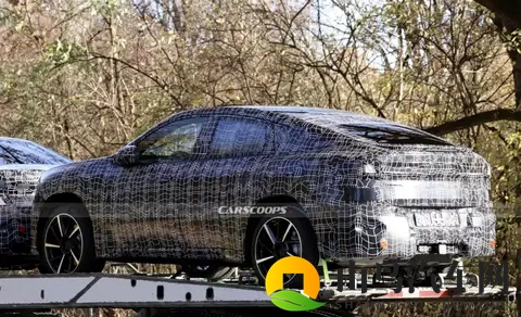 全新宝马iX4谍照曝光，配置和动力参考宝马iX3-1
