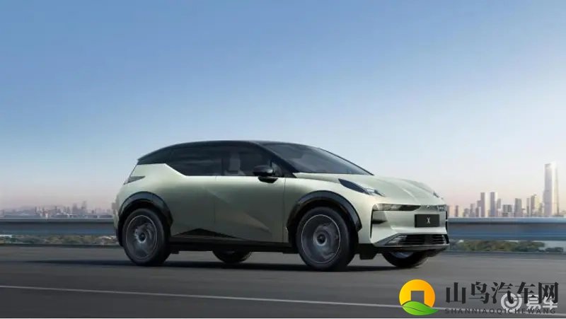 全系标配110项豪华配置，焕新极氪X限时14.58万起-1