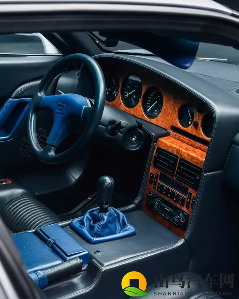 布加迪EB110 GT为什么会对品牌具有深刻影响？-2