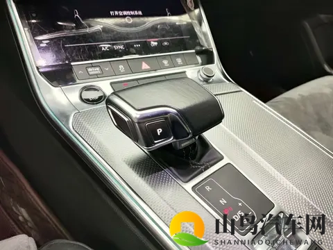 24万多拿下奥迪A6L,一手准新行政座驾,气场依旧!-3