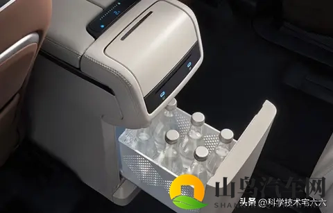 2068万起步！新款比亚迪夏发布，全系15T发动机+200kW电机！-1