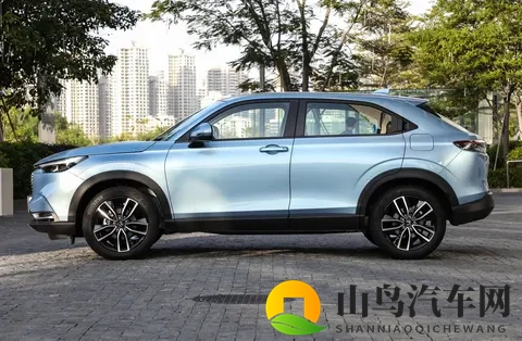 本田缤智降价三万,老车主怒了?新车配置到底升没升级-2