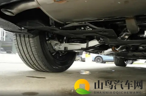 颜值、配置和性能都给你，不到18万能买，就问你还要啥？-2