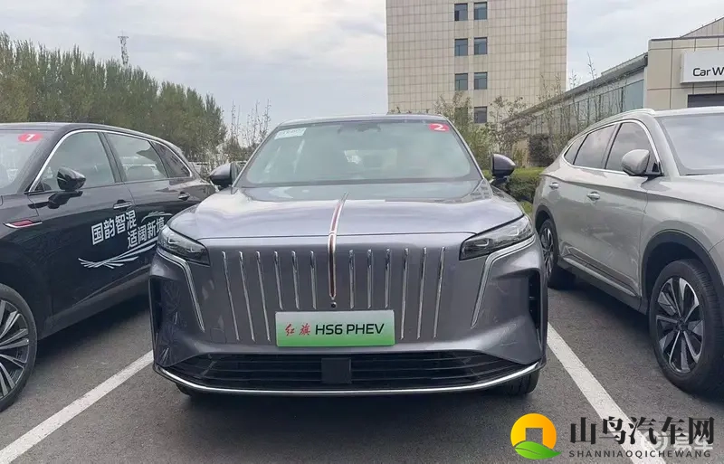 红旗HS6 PHEV实车现身，大过理想L6，配502马力-1