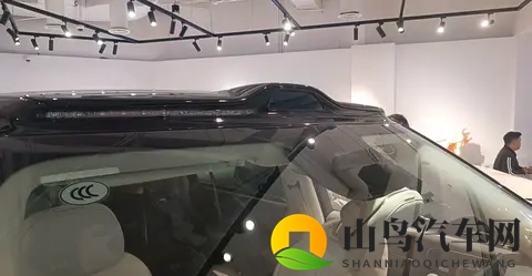 说一说智己LS9亮点的配置-2