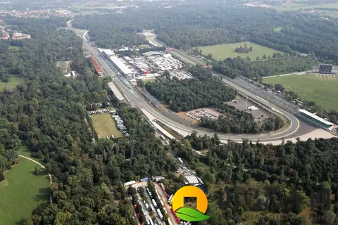 世界十大著名赛道——速度圣殿与红色狂潮：蒙扎赛道-3