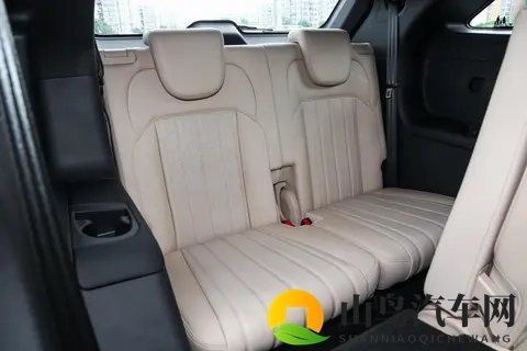 开了3个月的捷途山海L7 PLUS,才明白什么是适合家庭的车-3