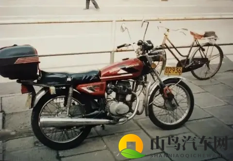 聚焦摩托车三大核心议题:强制报废、驾考制度与禁摩政策-1