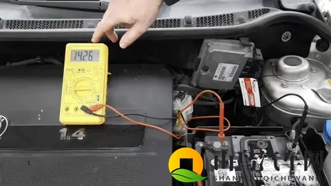 电动车充电慢、电池鼓包vs燃油车电瓶耐用？核心差异在这-1