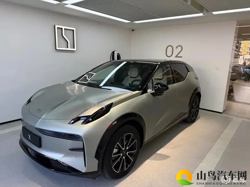 2026款极氪X实车曝光,内饰调整-1