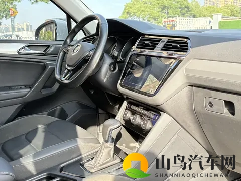 超污APP：汽车爱好者的新天地，趣味探索汽车文化！-2