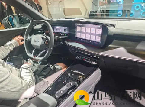 奥迪全新SUV曝光,国内首次曝光或20万级,这才叫“顶级颜值”-1