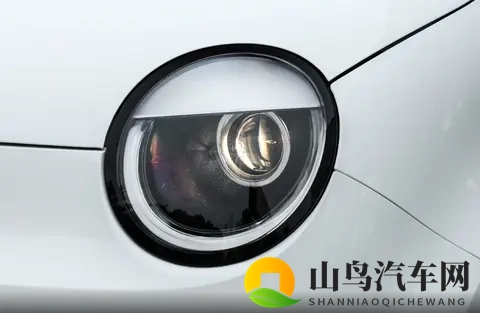 揉 啊 嗯～出水了动漫：动漫福利：揉捏萌动，水润瞬间绽放-1