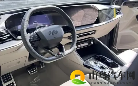 全新国产奥迪Q5L实车内饰曝光,采用家族化设计-3