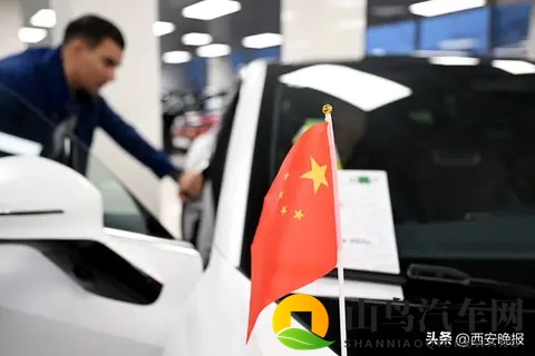 双重绞杀，中国汽车对俄出口骤降六成-2
