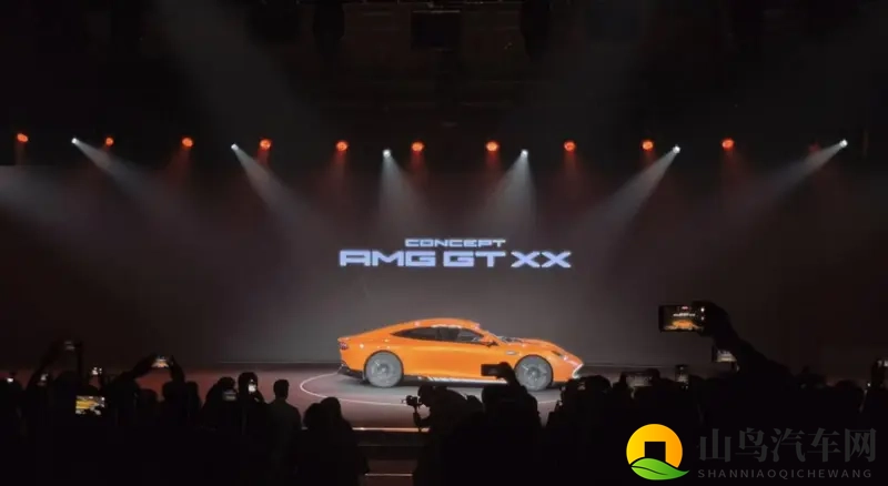 梅赛德斯-奔驰AMG GT XX概念车广州车展前夕亮相-1