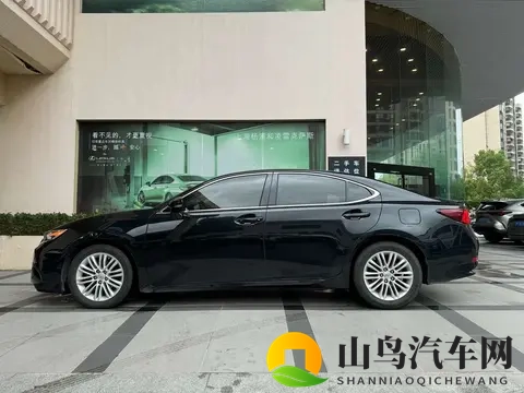 十年雷车也保值！10万出头圆你雷克萨斯梦-1