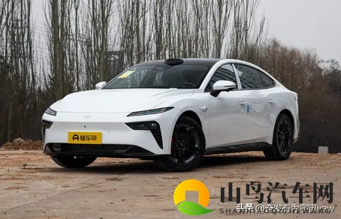 东风奕派eπ007升级版登场，价格更亲民-1