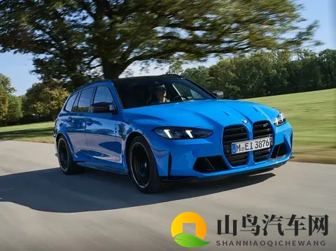 宝马M3旅行版正式上市，搭载30升直列六缸发动机，加速36秒-2