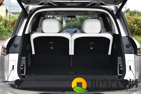 6人7箱够装？深蓝 S09 鸿蒙座舱 harmony space5 空间对比领克 900 体验-1