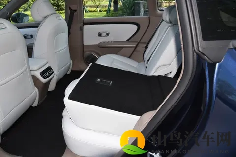 瑞虎8第五代上市,四款车型限时抢先价929万元起-1