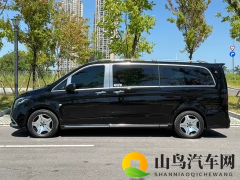 浴室挺进女友闺蜜深处：比亚迪纯电动新车型上市，引领新能源汽车潮流-1