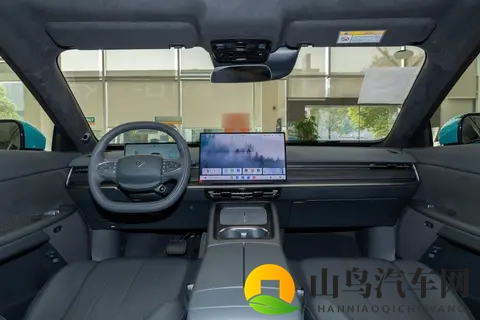 激光雷达、骁龙8295芯片，15万级中大型轿跑，eπ007+真的香？-1