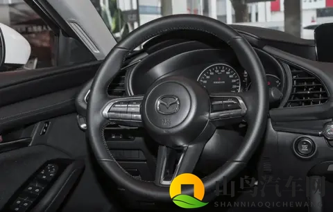 26款马自达3昂克赛拉配置解读，8款在售车型如何选？-1