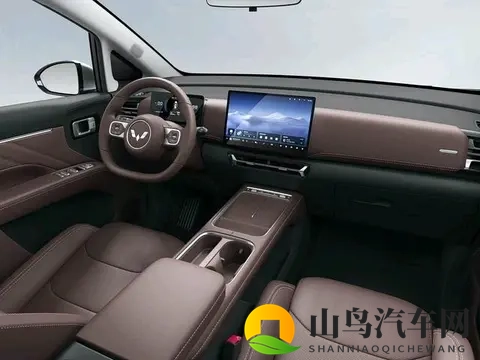 738万起!2910mm轴距+侧滑门,五菱星光730真能成家用MPV救星?-3