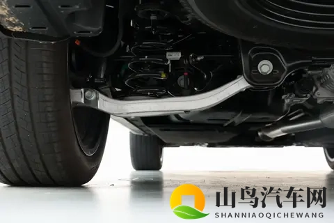 试驾帕里斯帝，适合二胎家庭，30万级大七座＋25T混动系统！-1