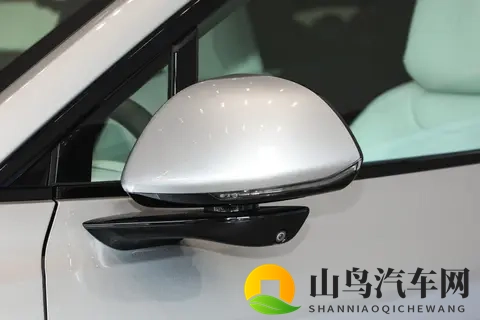 25万级纯电SUV的标杆,一周年款乐道L60长续航版,实力如何?-1